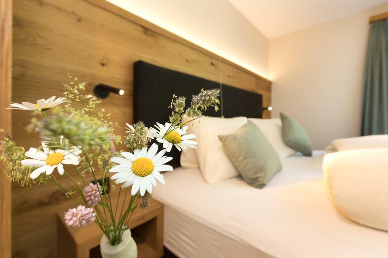 Boutique-Hotel Vincenz Breil/Brigels Bagian luar foto
